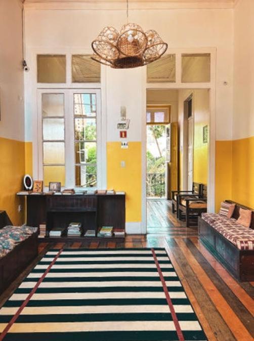 Antonieta Hostel E Bistro ベレン エクステリア 写真