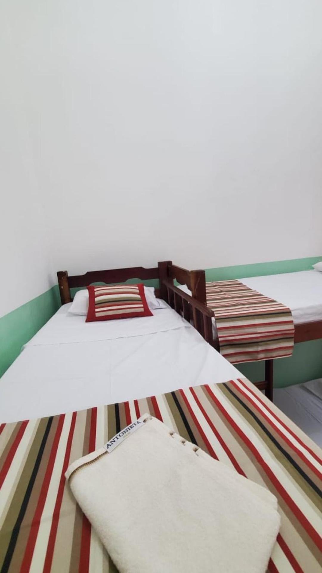 Antonieta Hostel E Bistro ベレン エクステリア 写真